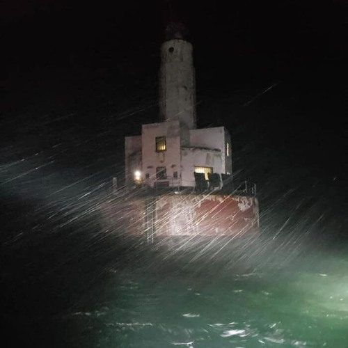 aa2x! - ridn mah wave (makkgin) [slump audios exclusive + dj gren8de + dj blat]