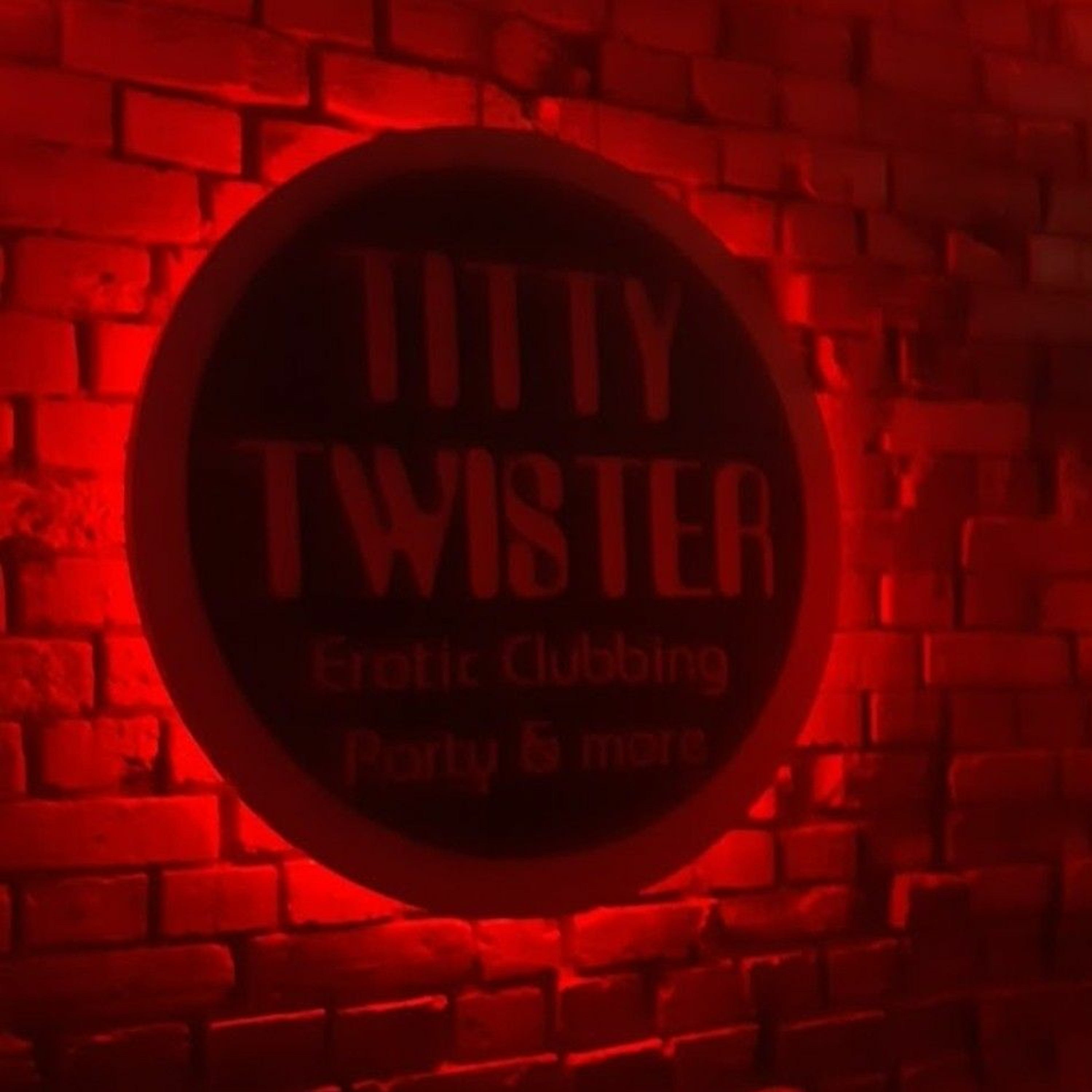 Titty Twister Hannover - Opening episode artwork