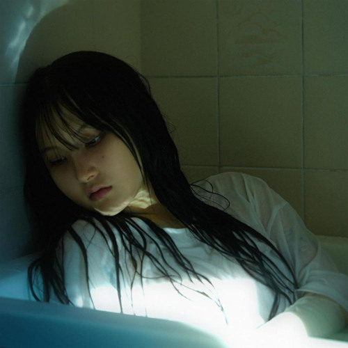 비릿한 새벽, 고독은 우리를 조용히 삼킨다 [R&B playlist]