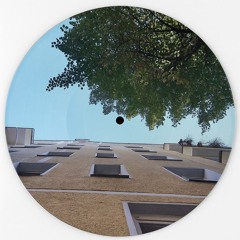 Long Waves For A Low Note