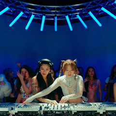 Softest Hard B2B CHYL Full DJ Set - Pretty Rave Girls