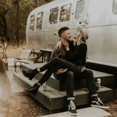 وابشر بقلب ما يبي غير قربك… يموت وغير محبتك ما سكن فيه