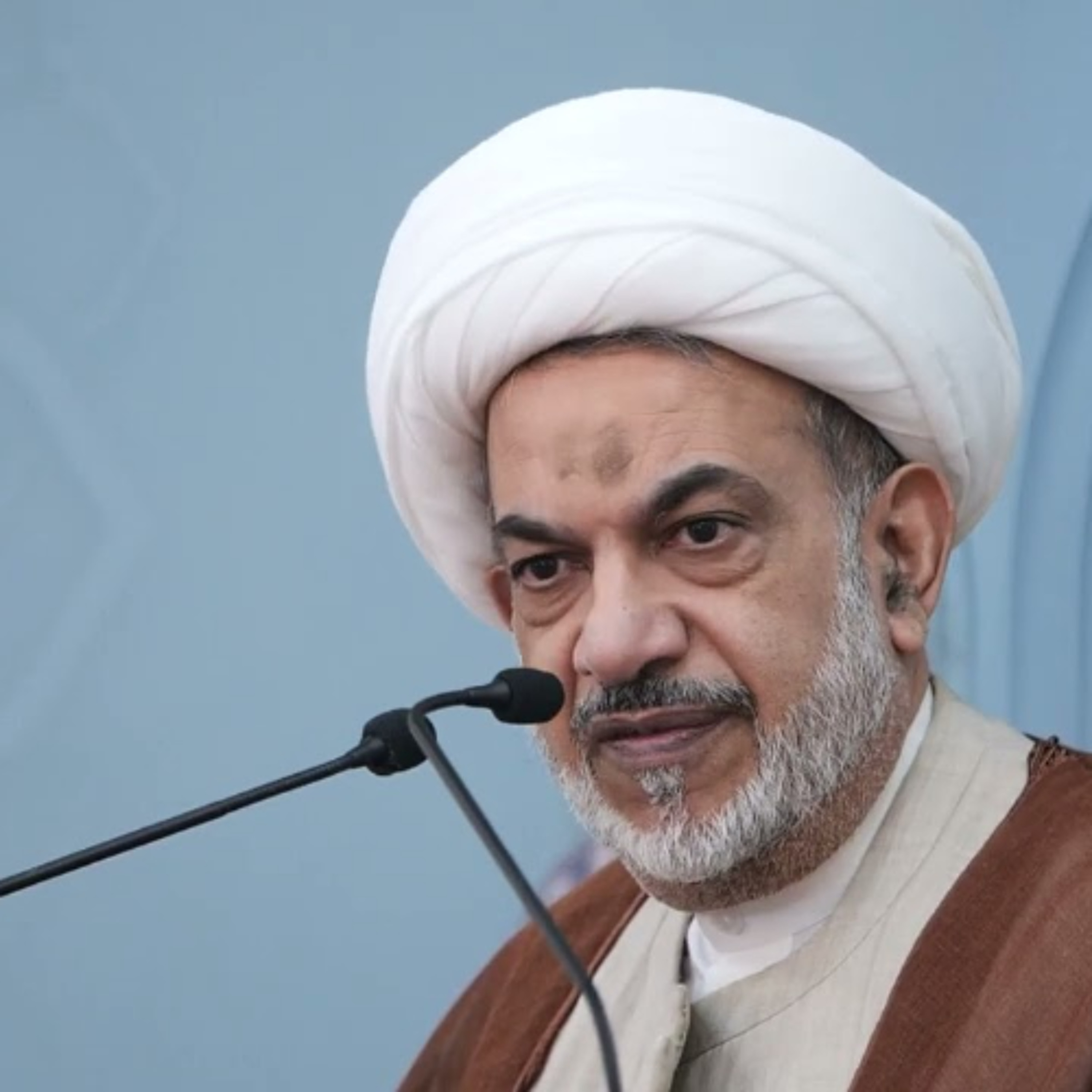 10 هكذا نعظم السيدة خديجة عليها السلام