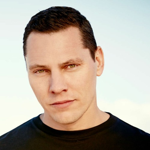 (Free Download) Tiesto vs. Scooter - Logical & WoW (DJ Arman Aveiru Bootleg)