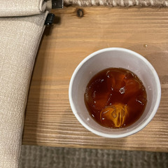 اموت بعزتي اشرف ولا اشواقي تحنيني