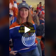 Original video: Edmonton oilers fan flashes crowd twitter