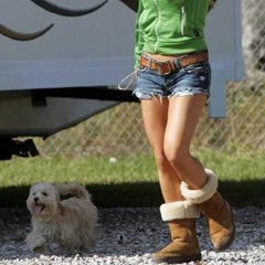 ON MOLLY & CANT FIND MY UGGS **MY iNNER-BiTCH MIX**