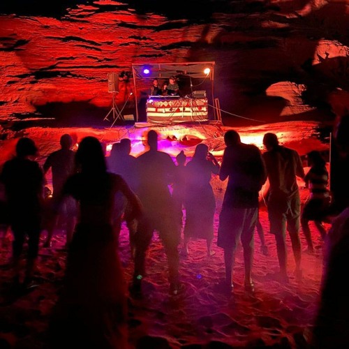Set of the Day (micro.radio)