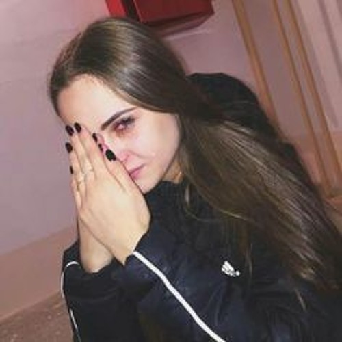 Девочка Плачет ):