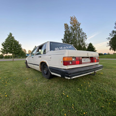 Anton Och Affe - Släng en hand upp i luften LYRICS!