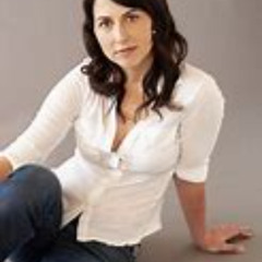 MACKENZIE SCOTT