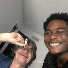 white plug bishop (tylo)