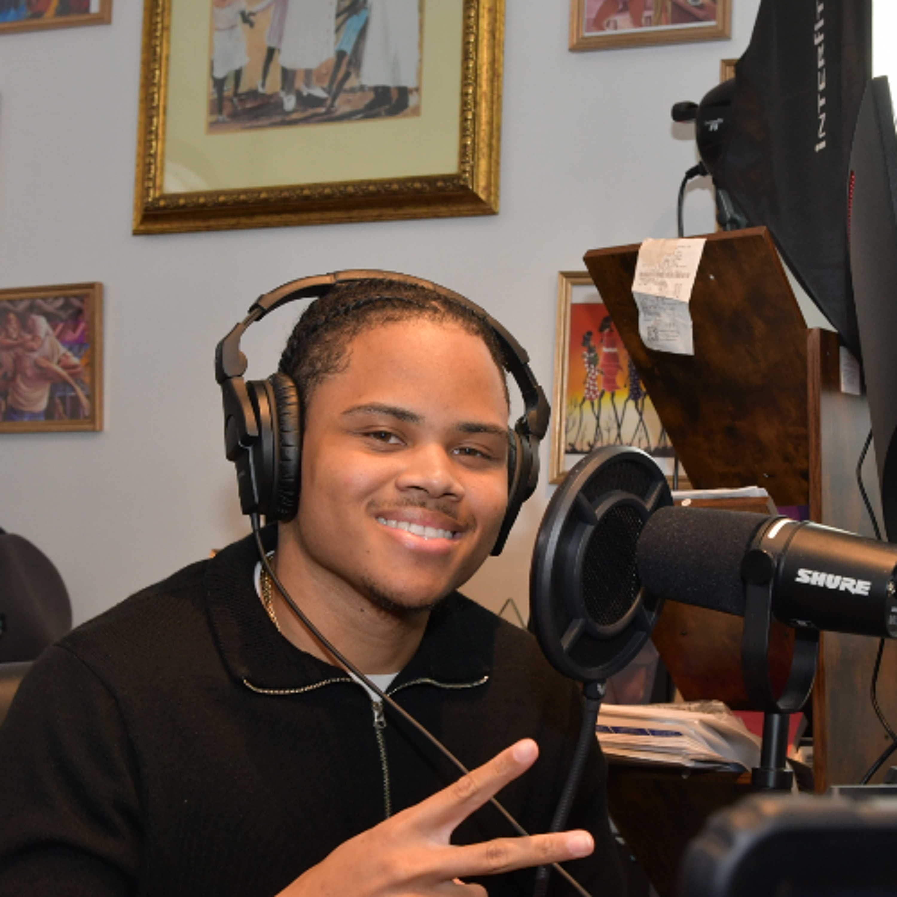 518 Rising Stars Deacon Elijah Jackson Brotherhood, Books, & Football episode artwork
