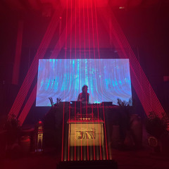 Laura Mah - WNDR 5 - Raver's of the lost Ark