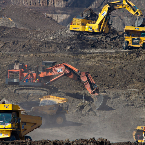 Bridging the gap: intergenerational equity in resource management