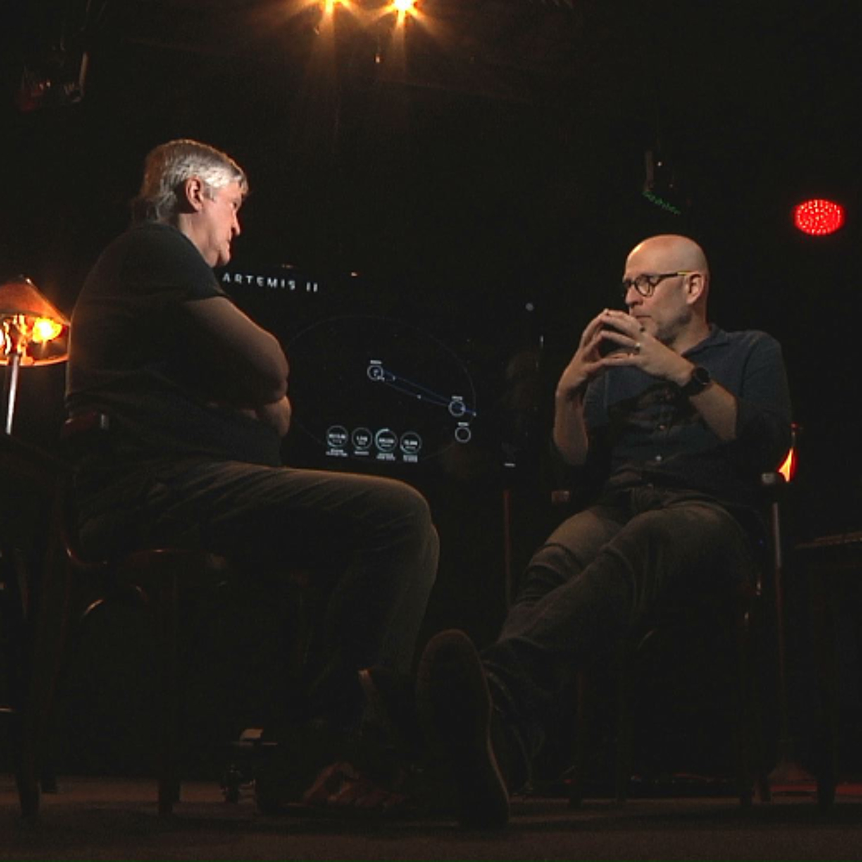 .pod lampou: Prečo znovu letíme k Mesiacu? .pod lampou: Prečo znovu letíme k Mesiacu?