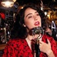 Bésame Mucho (in FRENCH) – Tatiana Eva-Marie & Avalon Jazz Band