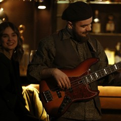 Akyol 5 Feat Meric Calisan - Afro Blue