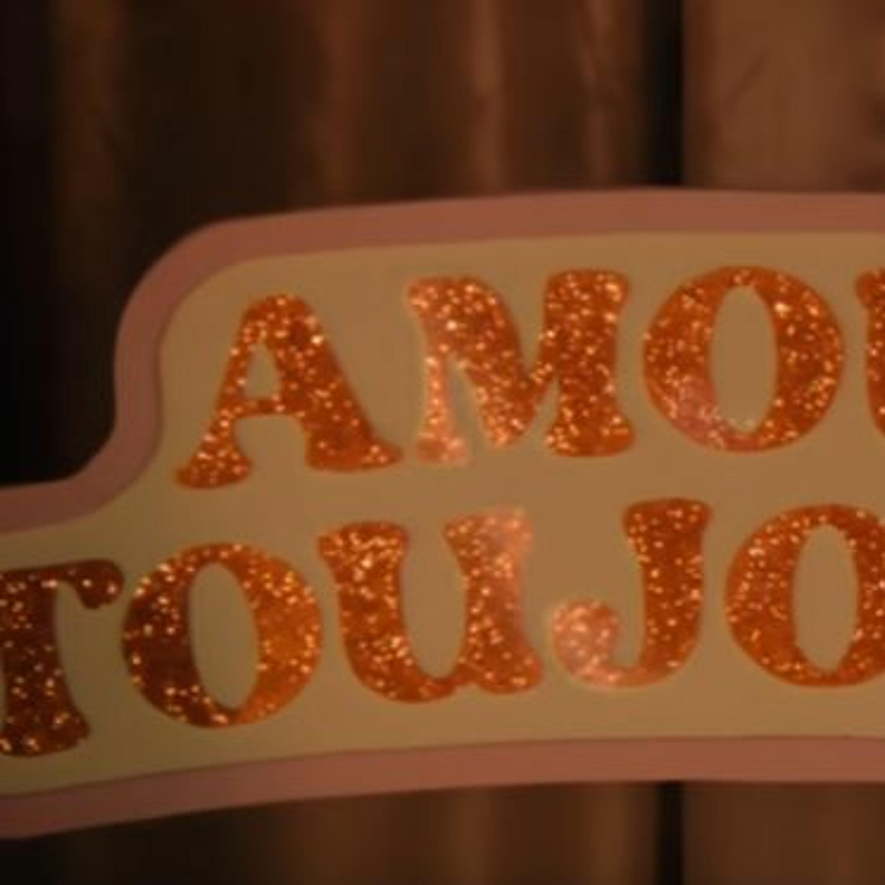 TOURNE DISQUE #28  FAITES L'AMOUR PAS LA GUERRE