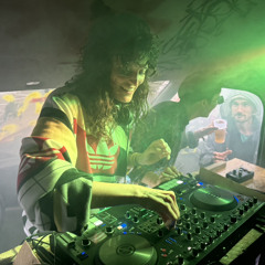 Bounce Bounce Bus - Zugvögel Festival 2024 - Debut Set
