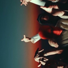 Featuring Tracks 💿