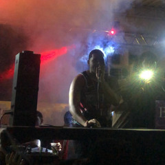 PIRANHA BROTA NA SUIÇA PRA GANHAR LEITE NA CARA ( DJ DO FLU )