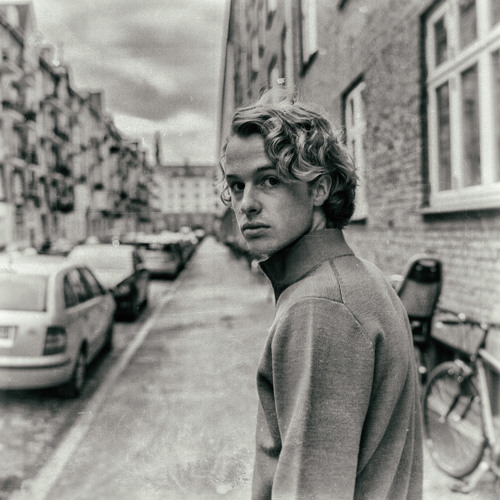 Run to You (feat. Ane Brun)