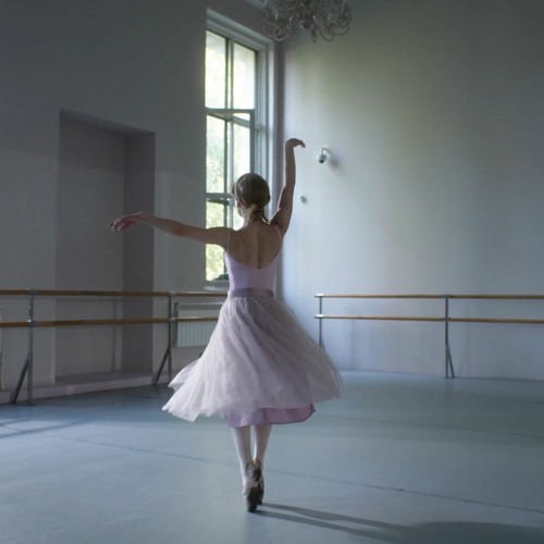 Hiromi Iwasaki (岩崎宏美) - Sumire Iro No Namida (すみれ色の涙 ) Filtered Instrumental