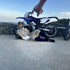 Chilling 🇯🇲🍃