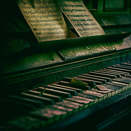 Dusty piano