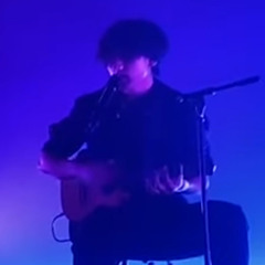 boywithuke - Trauma (omaha concert)