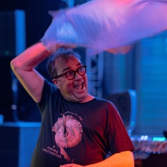 Funky Tech House Set Live @ToekomstMuziek #Vuurtje