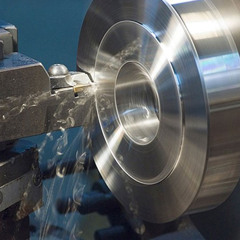 Madariaga Barrilado: tecnología y precisión al servicio del acabado metálico.