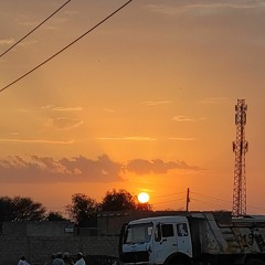 اجمل ماتغنى به مصطفي مضوي اول مرة اشوف لي قمر من لحم ودم(MP3_128K).mp3