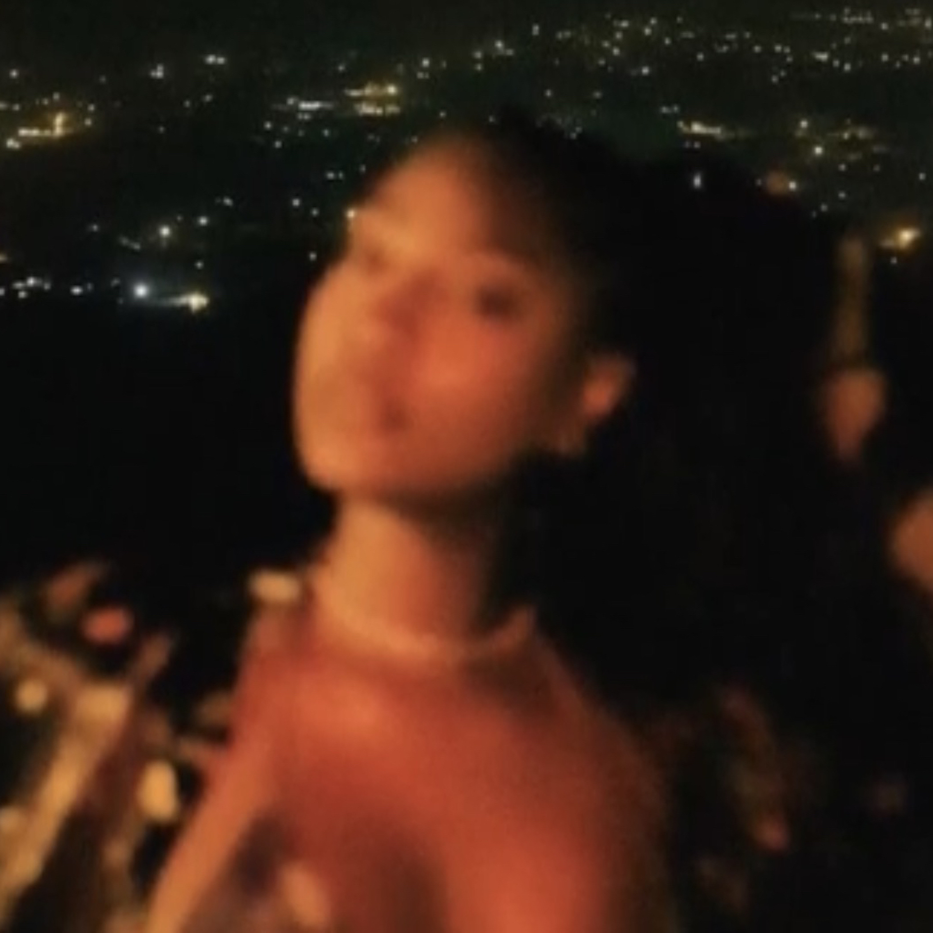 @Llaydbacc