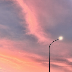 လေးနာရီခွဲ