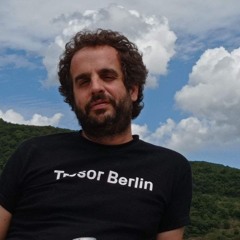 Mike Villas.  Electro Techno Vinyl dj set.  Bunkerlau 017.