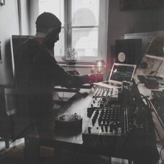 Voyage 19 - Iloh La résidence on Radio Graf'hit for Ambient Memory