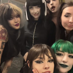 Tittyfuckthegothbitches