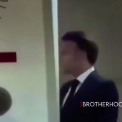 Video@: Emmanuel Macron got slapped by his wife