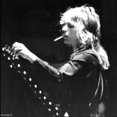 Randy Rhoads`s  best performing `Crazy Train`