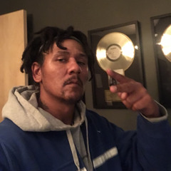 4 Pounds Lazy Loc and Juug