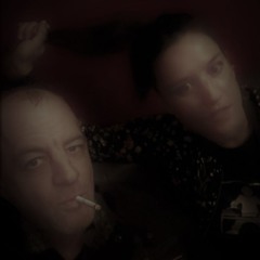 Ablak-A-Dubra > Radio TILOS (fm90.3)"back2square1"