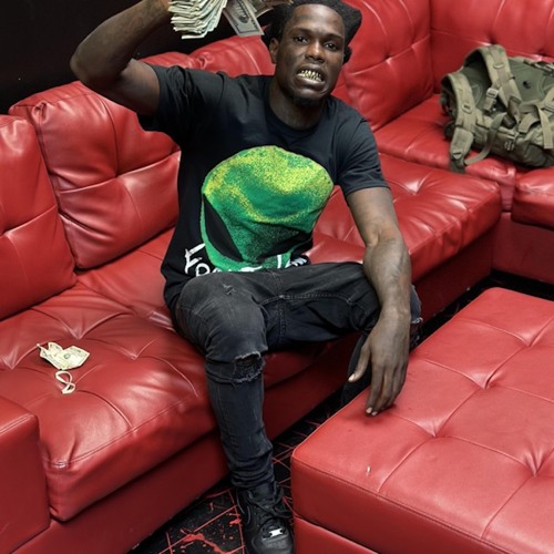 Signed To Da Streets