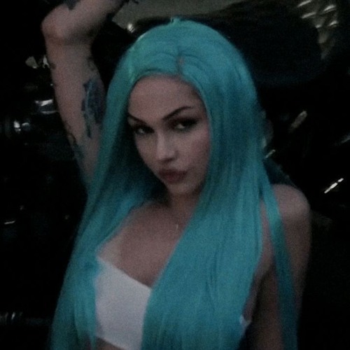 one of the ones ~ maggie lindemann (slowed)