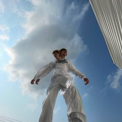 GET DRESSED 2 THIS.mp3