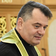 Словото на кръста и обръщането на пропорциите