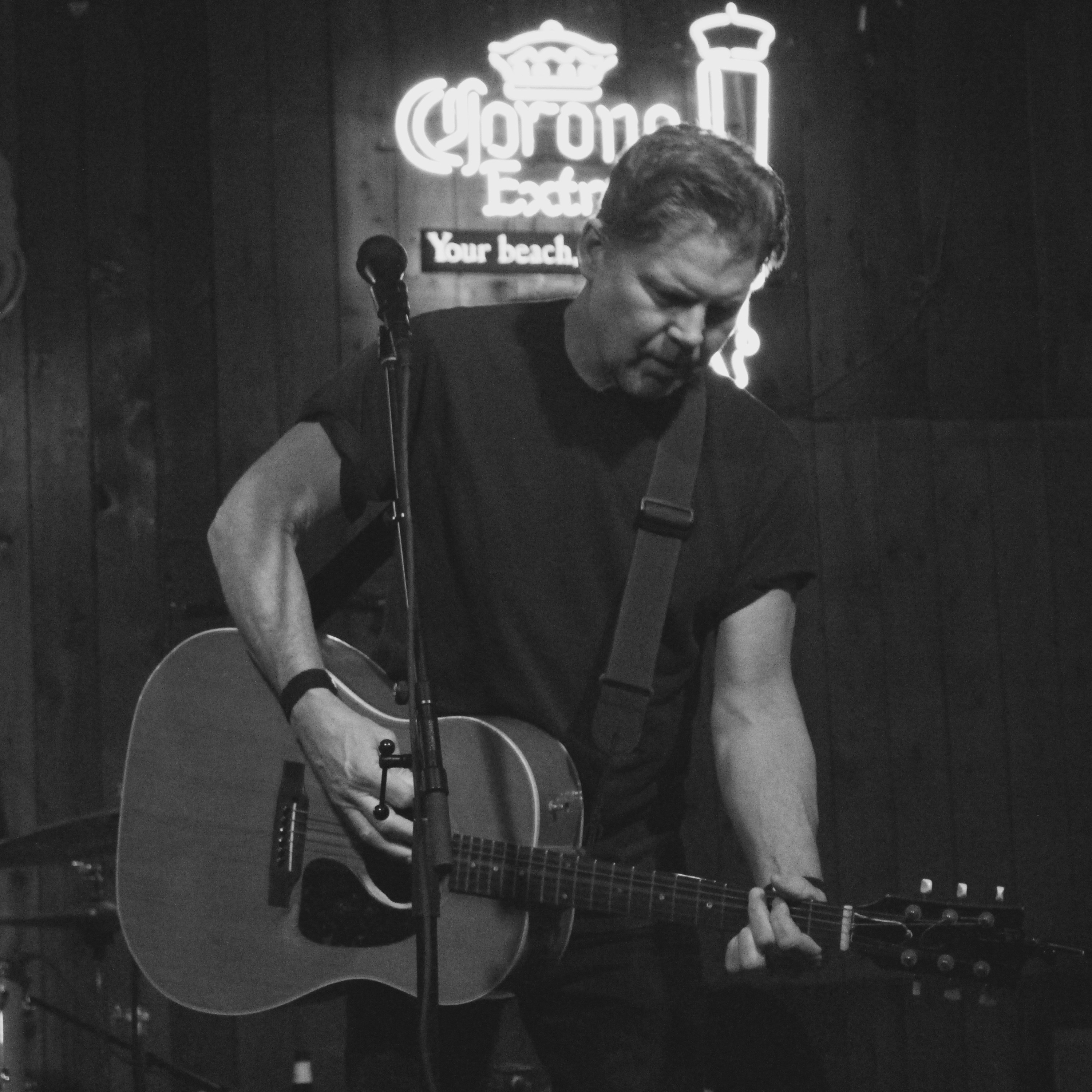 E437 - Writing The Soundtracks of Our Lives, with Chris Knight - Demerbox Artist of the Month episode artwork