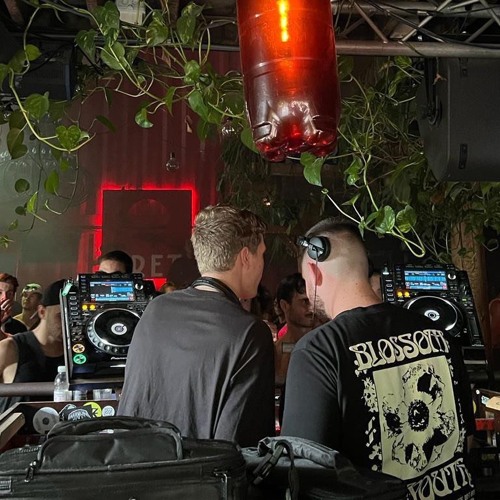 Flits b2b Beau Didier | Vault Sessions, BRET | 30 JUL 2022