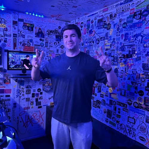 THE LEVEL PARTY with Andrew Devlin @ The Lot Radio 03-16-2023